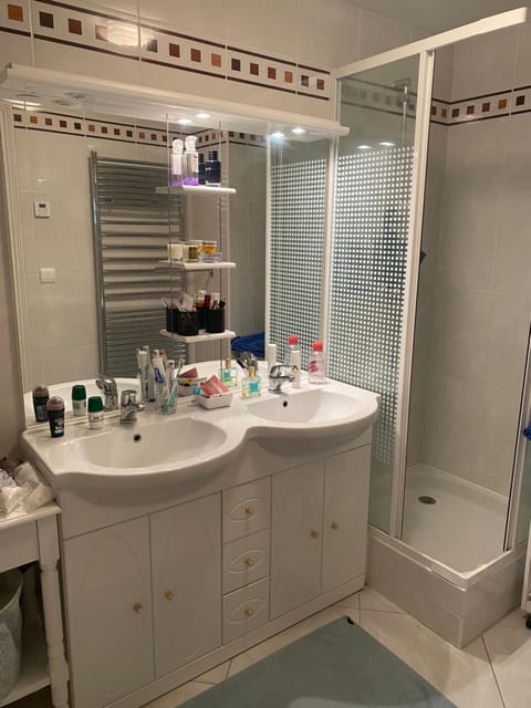 Le Clos Lucé Apartment in Hauts-de-France