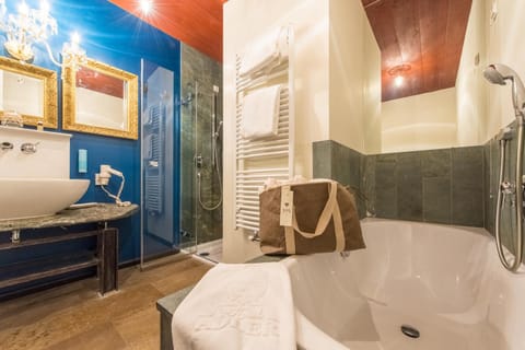 Adler Suite & Stube Hotel in Prags