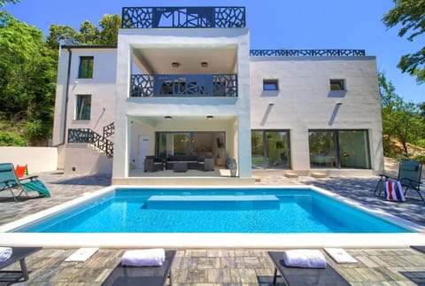 Facade/entrance, Swimming pool, Swimming pool