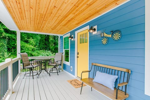 Blue House on Blythe House in Hendersonville