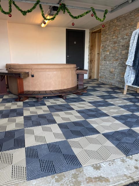 CHALET-MICHEL avec SPA Chalet in Canton of Vaud