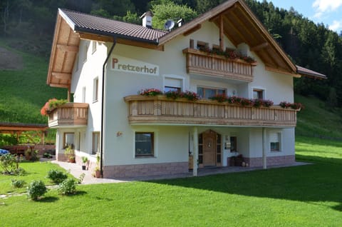 Pretzerhof Farm Stay in Trentino-South Tyrol