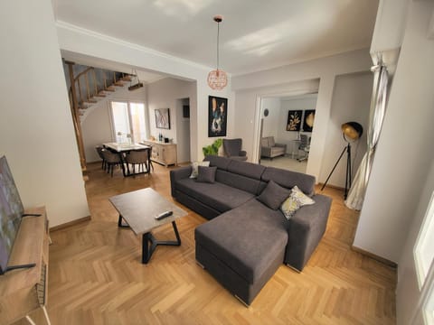 Living room, Lounge or bar, Seating area