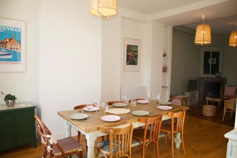 Villa France Gall Villa in Deauville