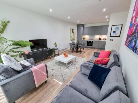 Luxury City Centre Townhouse with Parking House in Manchester