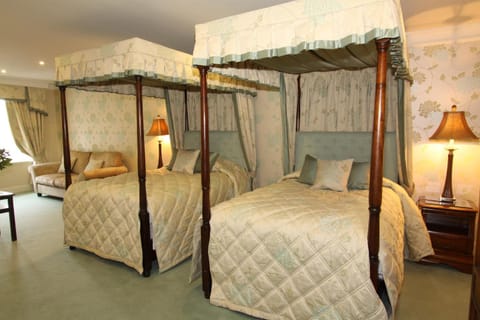 Mansion House Hotel Hotel in Elgin