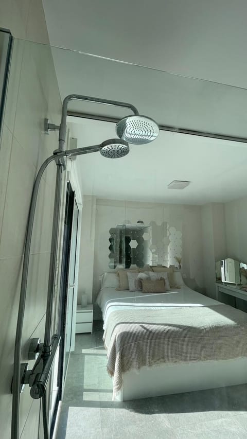 Shower, Bed, Bathroom, Photo of the whole room, Bedroom