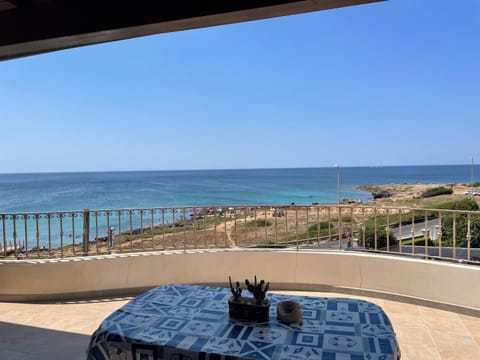 Attico Fronte Mare Salento Apartment in Torre San Giovanni