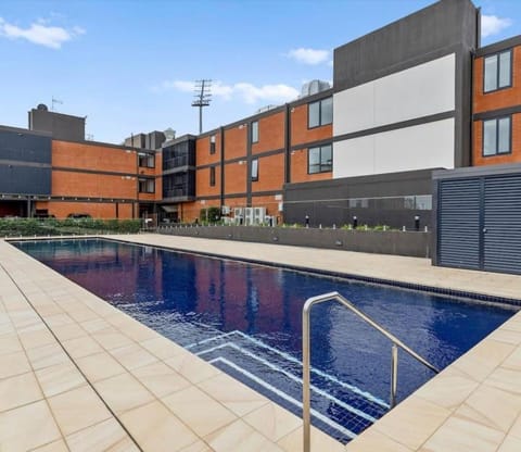 Property building, Swimming pool, Swimming pool