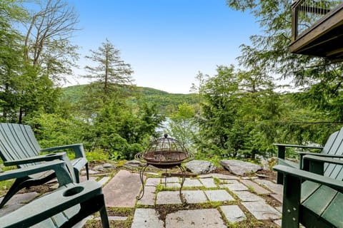 Beebe Lake House House in Lake Champlain