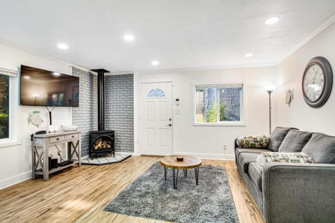 Pacific Pine House in Ocean Park