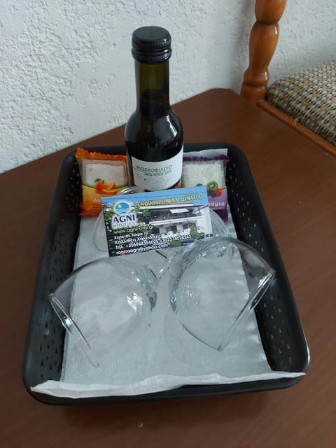 HOTEL AGNI -ENOIKIAZOMENA DIAMERIZMATA Apartment hotel in Halkidiki