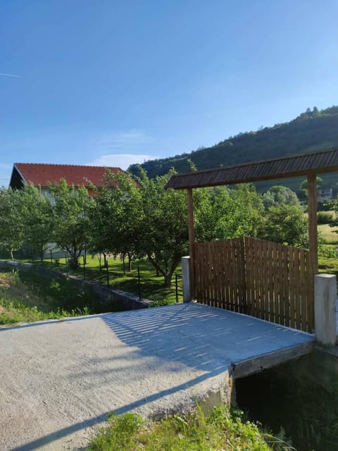 Property building, Natural landscape