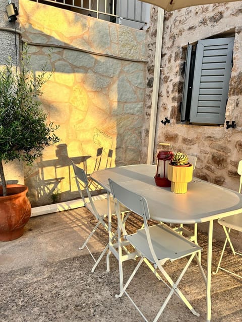 Patio, Balcony/Terrace