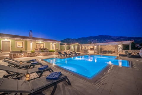 Night, Swimming pool