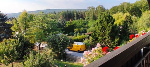 View (from property/room), Balcony/Terrace, Garden view, Quiet street view
