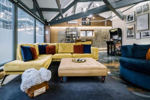 Architect's Loft Apartment in Windermere