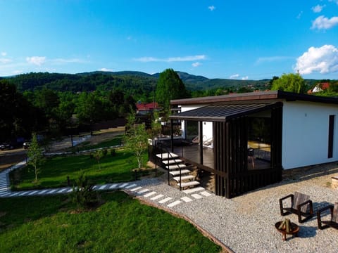 Property building, Day, Natural landscape, Mountain view