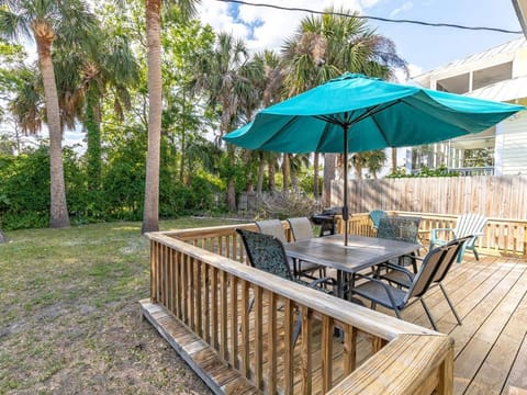 Sisters in the Sand House in Tybee Island