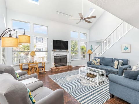 TV and multimedia, Living room, Seating area, fireplace, furniture