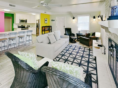 Horsepen Creek Cottage House in Tybee Island