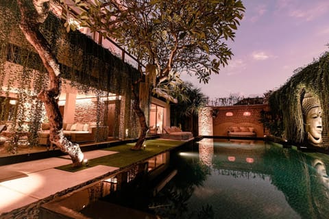 Property building, Garden view, Swimming pool, Sunrise, Sunset