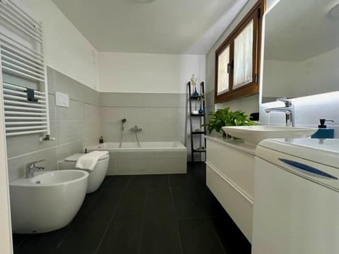 Relax Garda Lake - by tourquoisevea Apartment in Desenzano del Garda