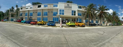 Property building, Day, Street view, Parking