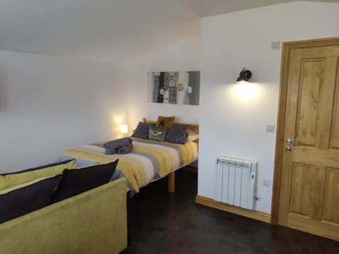 Bumble Bee Cabin Cabin in Copeland District