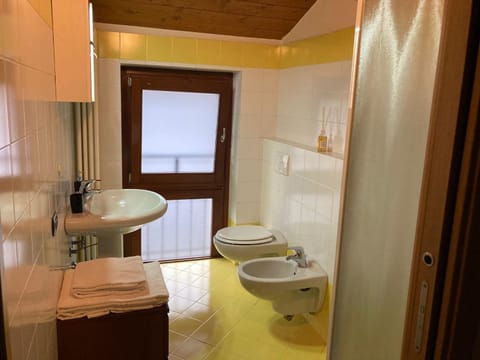 Downtown Room Apartment in Bergamo