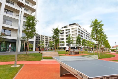 Table tennis