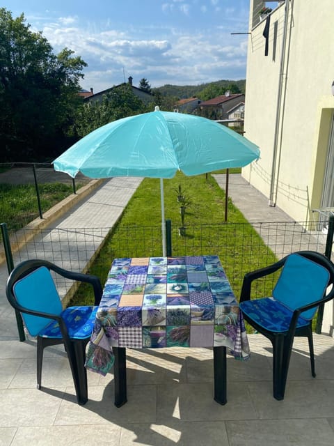 Patio, Spring, Natural landscape