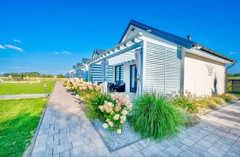 Property building, Garden view