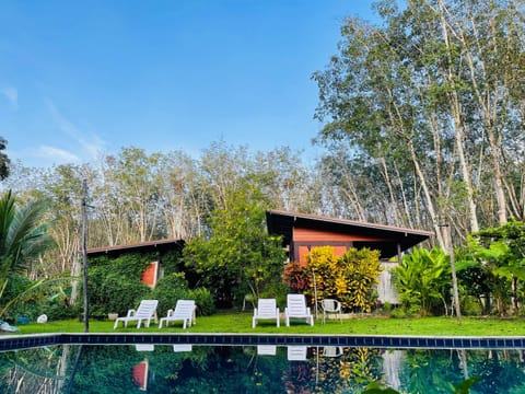 Lok Mun Bungalows Chalet in Krabi Changwat