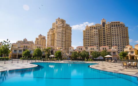 Property building, Swimming pool