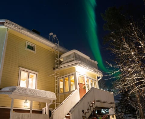 Property building, Natural landscape