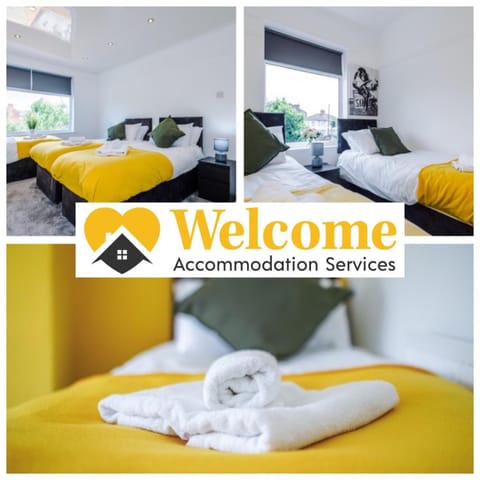 warm modern 3 bedroom house free secure off road parking, wifi & sky sleep upto 6 guest 2 bathrooms House in Liverpool