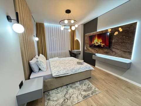 TV and multimedia, Photo of the whole room, Bedroom