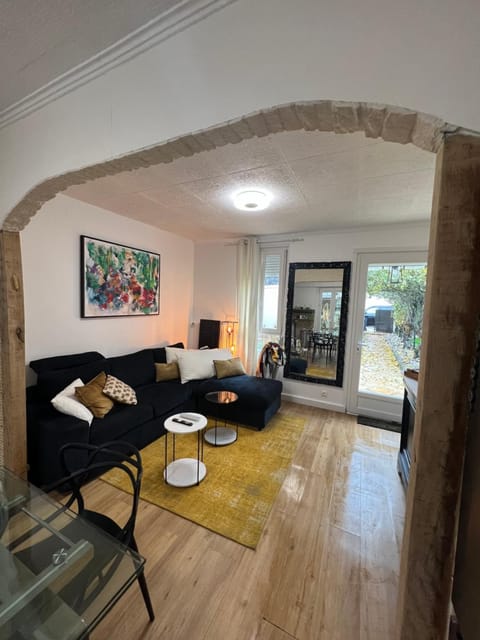 Charmante Maison centre deauville House in Deauville