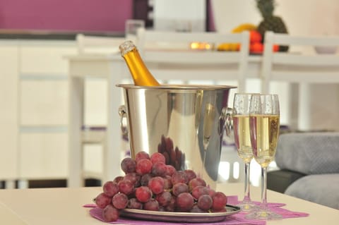 Food and drinks, Alcoholic drinks