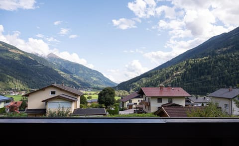 Day, Natural landscape, Mountain view