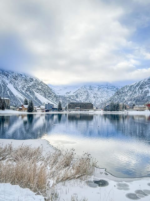 Property building, Location