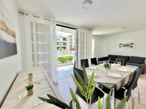 Balcony/Terrace, Seating area, Dining area