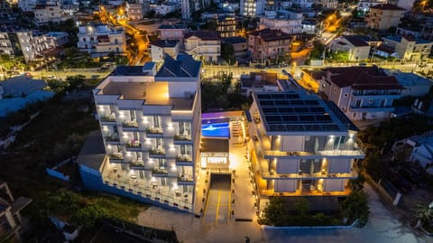 Property building, Night, Location