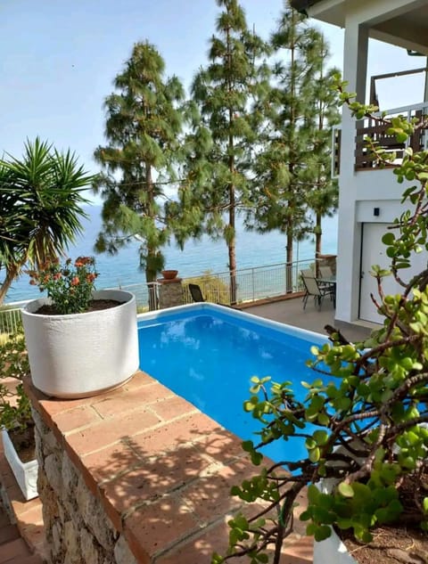 Pool view, Swimming pool, Swimming pool