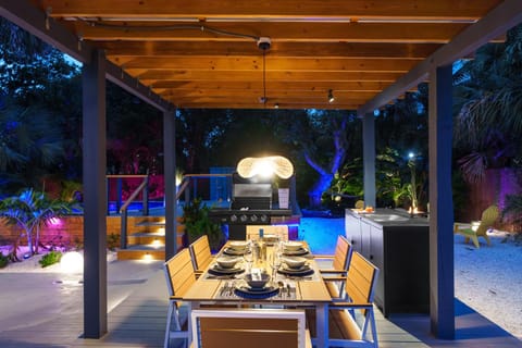 BBQ facilities, kitchen