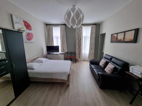 Apartments Marco Polo Midi Apartment in Saint-Gilles