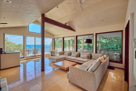 Balcony/Terrace, Living room, Sea view