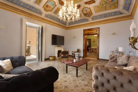 TV and multimedia, Living room, Seating area