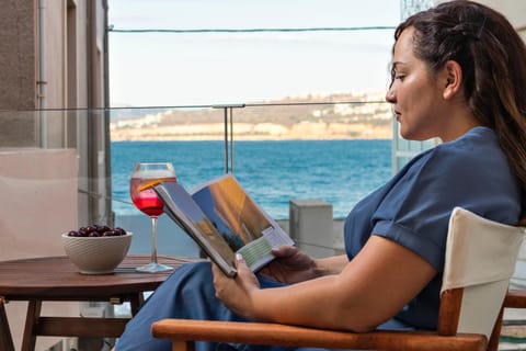 People, Sea view